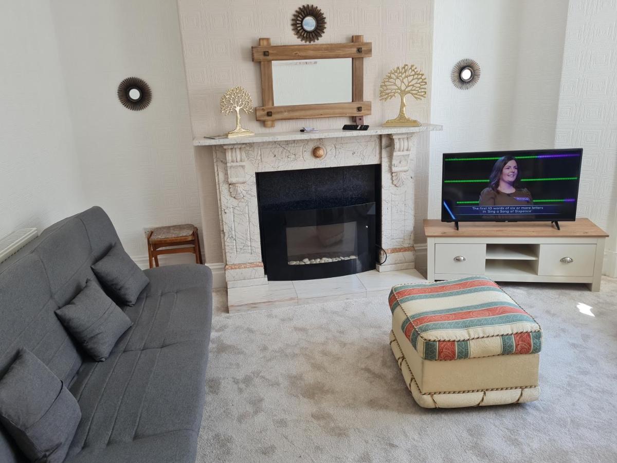 Lawnswood Apartamento *